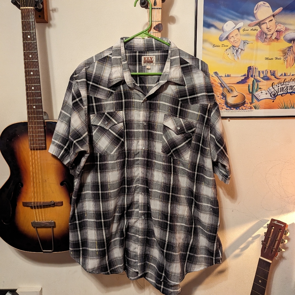 Men's Short Sleeve Pearl Snap Shirt - XXL